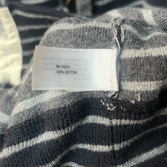 Striped Navy and Gray Button Up Hoodie. Size Large - Picture 4 of 6